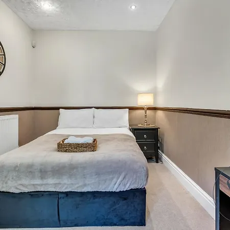 4br Cottage, Parking, Nec, Airport Lägenhet Birmingham