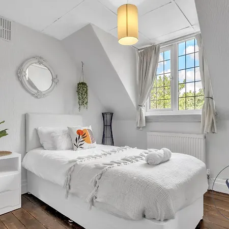 4br Cottage, Parking, Nec, Airport * Birmingham