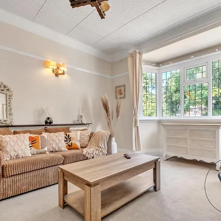 4br Cottage, Parking, Nec, Airport *